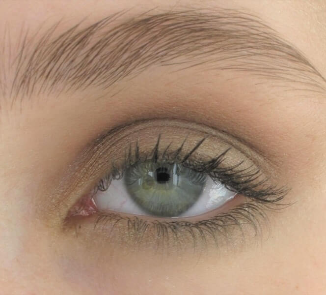 Minerale oogschaduw Mellow